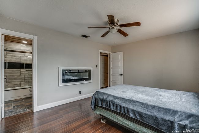 3330 Turnabout Loop, House other with 3 bedrooms, 2 bathrooms and null parking in Schertz TX | Image 17