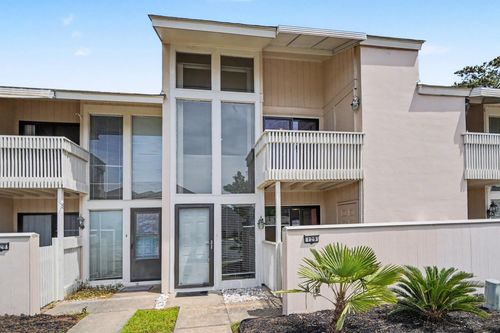 129-1000 11th Ave N, North Myrtle Beach, SC, 29582-2520 | Card Image