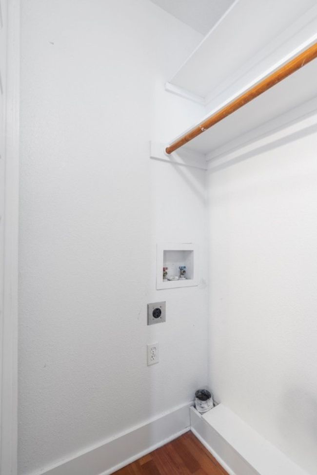 APT-110 - 3815 Guadalupe St, Condo with 2 bedrooms, 1 bathrooms and 2 parking in Austin TX | Image 17