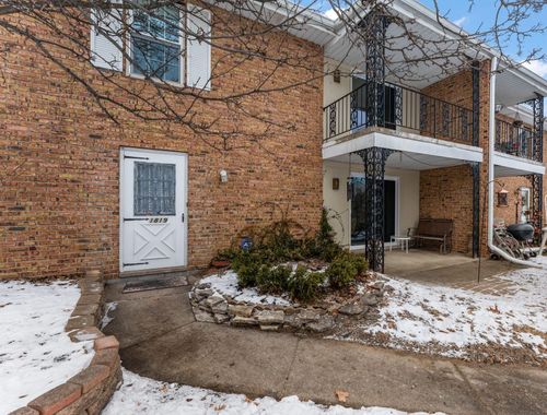 1819 Burgundy St, Schererville, IN, 46375 | Card Image