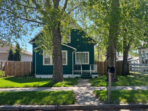 414 2nd Ave W, Mobridge, SD, 57601-2524 | Card Image