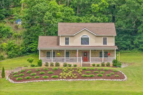 590A Lindsey Hollow Rd, Gallatin, TN, 37066-6456 | Card Image