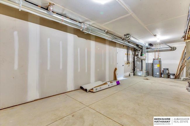 5510 N 212 Th Ave, House other with 5 bedrooms, 3 bathrooms and 4 parking in Elkhorn NE | Image 47