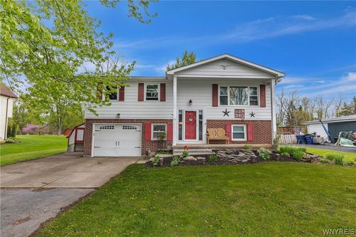 56 Schoelles Rd, Amherst, NY, 14228-1409 | Card Image