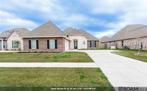 41269 Marsh Ln, Gonzales, LA, 70737 | Card Image