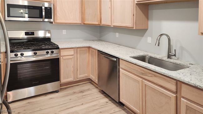 223 Maplelawn Dr, House other with 4 bedrooms, 3 bathrooms and null parking in Berea OH | Image 5