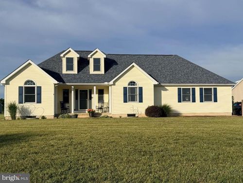 27 Integro Dr, Clayton, DE, 19938-3501 | Card Image