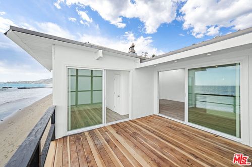 apt-2-25154 Malibu Rd, MALIBU, CA, 90265-8616 | Card Image