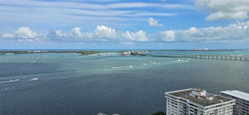 apt-1008-218 Se 14th St, Miami, FL, 33131-3323 | Card Image