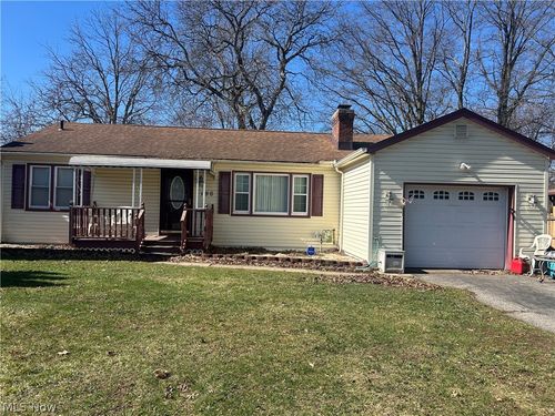 190 Normandy Dr, Painesville, OH, 44077-1618 | Card Image