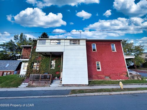 2-821 Mill St, Dunmore, PA, 18512-3044 | Card Image