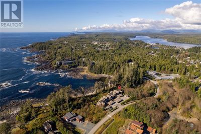 201 - 554 Marine Dr, Condo with 3 bedrooms, 2 bathrooms and 36 parking in Ucluelet BC | Image 2