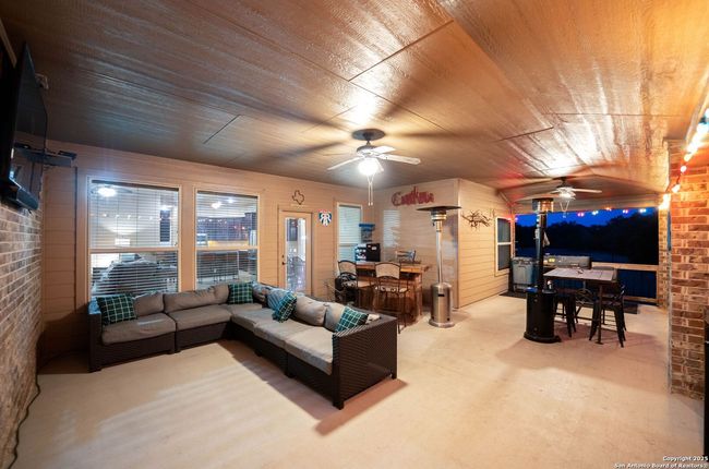 109 Twin Terrace Way, House other with 4 bedrooms, 4 bathrooms and null parking in Spring Branch TX | Image 82