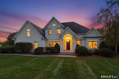 29 Halladay Ave W, Suffield, CT, 06078-1101 | Card Image