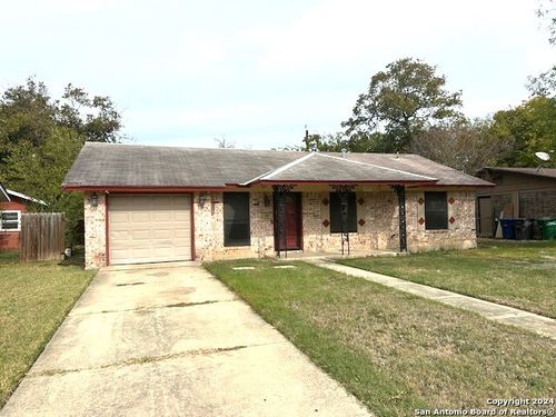 5027 Creekmoor Dr, San Antonio, TX, 78220 | Card Image