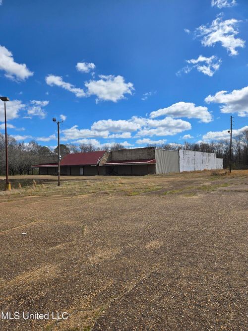 3171 Robinson St, Jackson, MS, 39209-6708 | Card Image