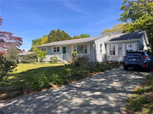 12 Willow Tree Rd, Tiverton, RI, 02878-1636 | Card Image