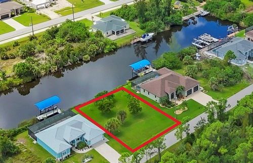 15616 Lakeland Cir, Port Charlotte, FL, 33981-4672 | Card Image