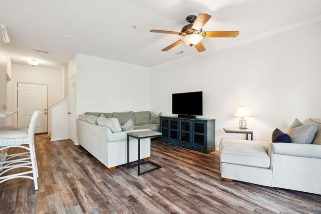 Living Room | Image 5