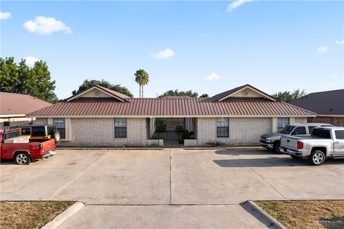 411 Date Palm St, Donna, TX, 78537-2351 | Card Image