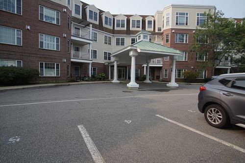 unit-23-295 Salem St, Woburn, MA, 01801-2066 | Card Image
