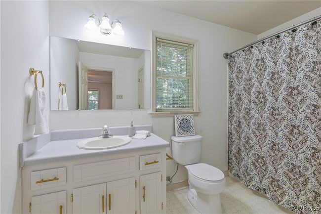 7107 Port Side Dr, House other with 4 bedrooms, 3 bathrooms and null parking in Midlothian VA | Image 28