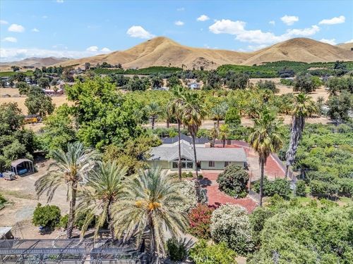 31497 Success Valley Dr, Porterville, CA, 93257-9639 | Card Image