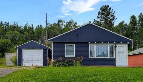 36 Davis Dr, Silver Bay, MN, 55614-1331 | Card Image