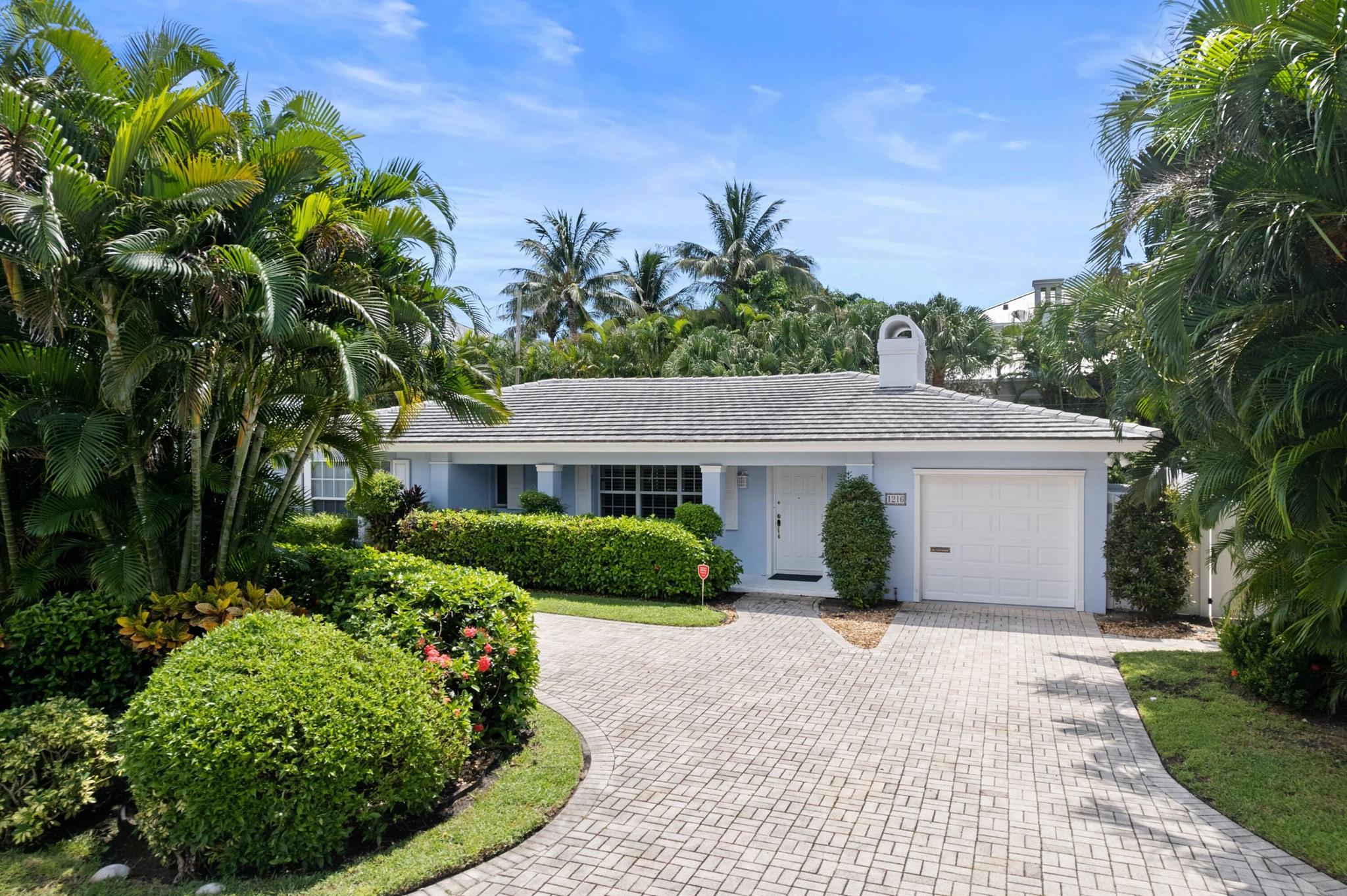 Crestwood Dr, Delray Beach, FL 33483