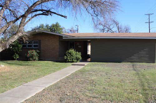 2201 N 52nd St, Waco, TX, 76710-1652 | Card Image