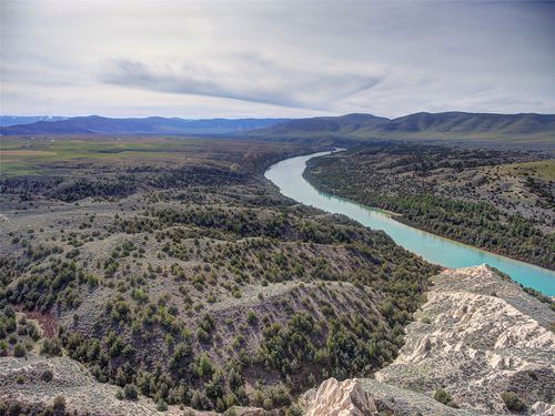 NHN Gillette Ln, Ronan, MT, 59864 | Card Image