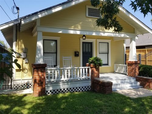 2117 Gostick St, Houston, TX, 77008-4449 | Card Image