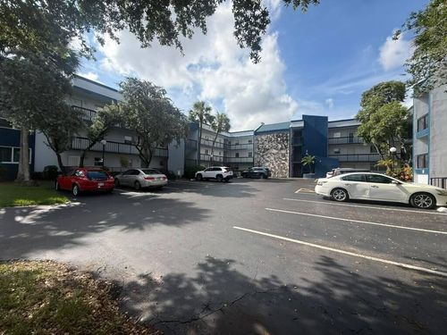 2-103-3210 Holiday Springs Blvd, Margate, FL, 33063-5408 | Card Image