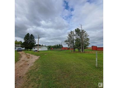 3160 Highway 622, House other with 3 bedrooms, 2 bathrooms and null parking in Warburg AB | Image 3