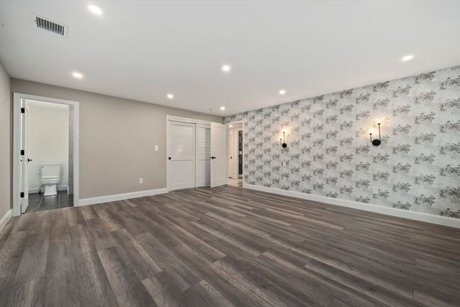 60 Algonquin Rd, House other with 4 bedrooms, 5 bathrooms and 6 parking in Canton MA | Image 31