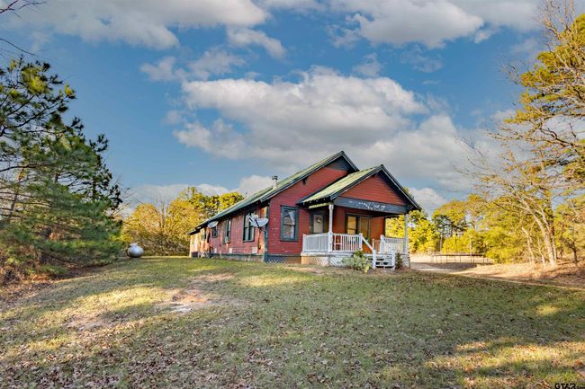 4395 Fm 49, House other with 3 bedrooms, 2 bathrooms and null parking in Mineola TX | Image 5