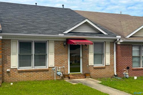 377 Cherry St Nw, Hartselle, AL, 35640-2157 | Card Image