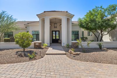 9767 E Larkspur Drive, House other with 5 bedrooms, 5 bathrooms and null parking in Scottsdale AZ | Image 1