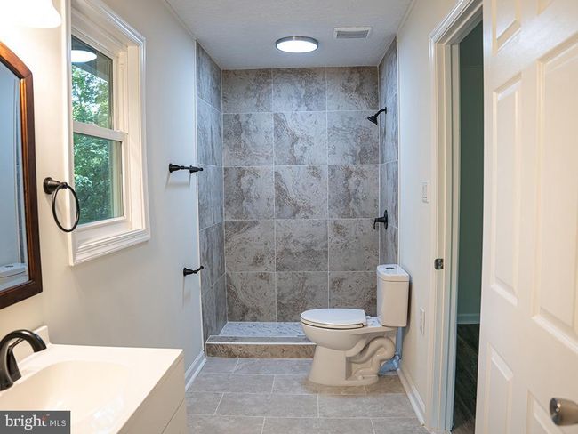 185 Pond Point Ave, House other with 2 bedrooms, 2 bathrooms and null parking in WALKERTON VA | Image 19