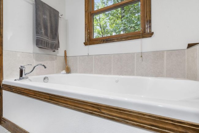 368 Whitefield Lane (29) | Image 31