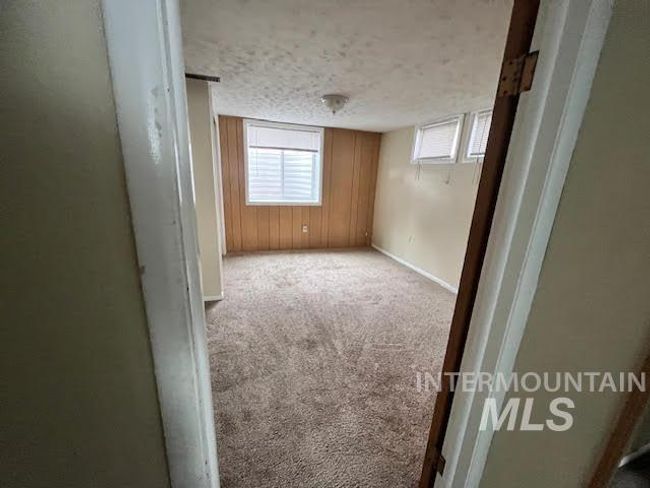 1818 E Terry St, House other with 6 bedrooms, 2 bathrooms and 4 parking in Pocatello ID | Image 30