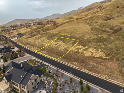 2738 N Canyon Ridge Dr, North Logan, UT, 84341-5601 | Card Image