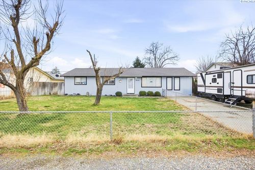 7019 W Bonnie Ave, Kennewick, WA, 99336-1235 | Card Image