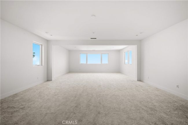 20414 W Marlow Ln, House other with 5 bedrooms, 6 bathrooms and 2 parking in Porter Ranch CA | Image 32