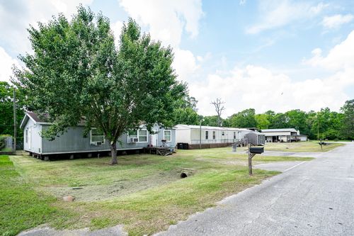 207 Florabunda Dr, Crosby, TX, 77532-7596 | Card Image