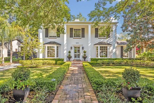 1211 Country Club Dr, ORLANDO, FL, 32804-6713 | Card Image