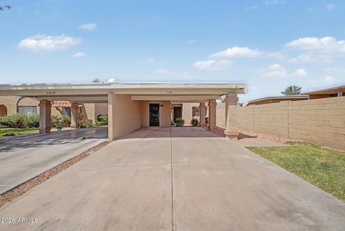5308 S La Rosa Dr, Tempe, AZ, 85283-1830 | Card Image