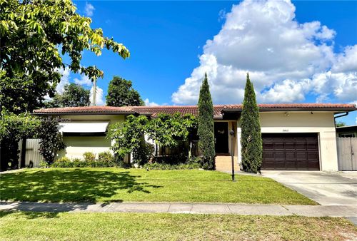 3860 Nw 59th Ave, Virginia Gardens, FL, 33166-5738 | Card Image