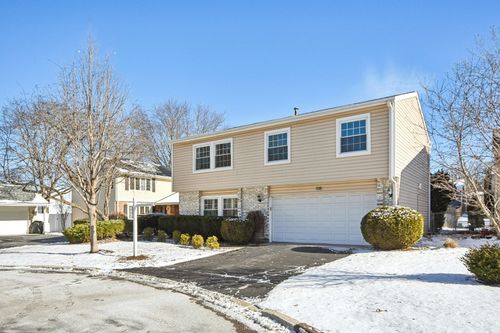 108 Croftwood Ct, Rolling Meadows, IL, 60008-2276 | Card Image