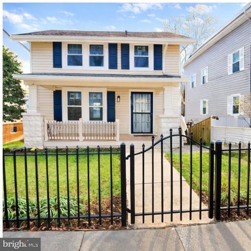 2607 Hamlin St Ne, WASHINGTON, DC, 20018-2530 | Card Image